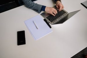 Oportunidades de trabalho na indústria criativa: como entrar no mercado
